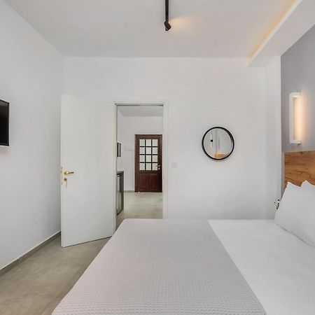 Eleon Suites Afytos Exterior photo