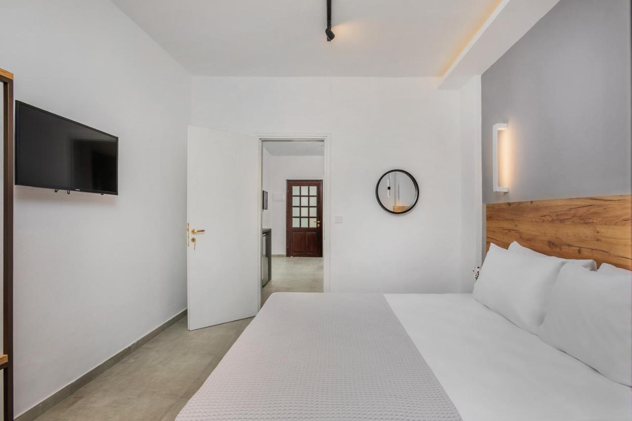 Eleon Suites Afytos Exterior photo